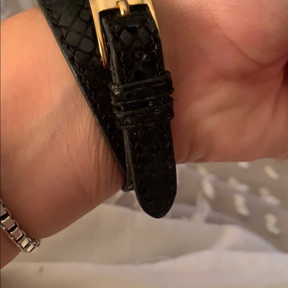 Michael Kors black wrap around wrist watch - Picture 3 of 4